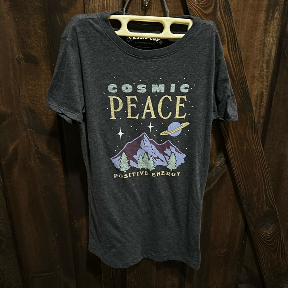 Gray Aeropostale T-Shirt, size XS